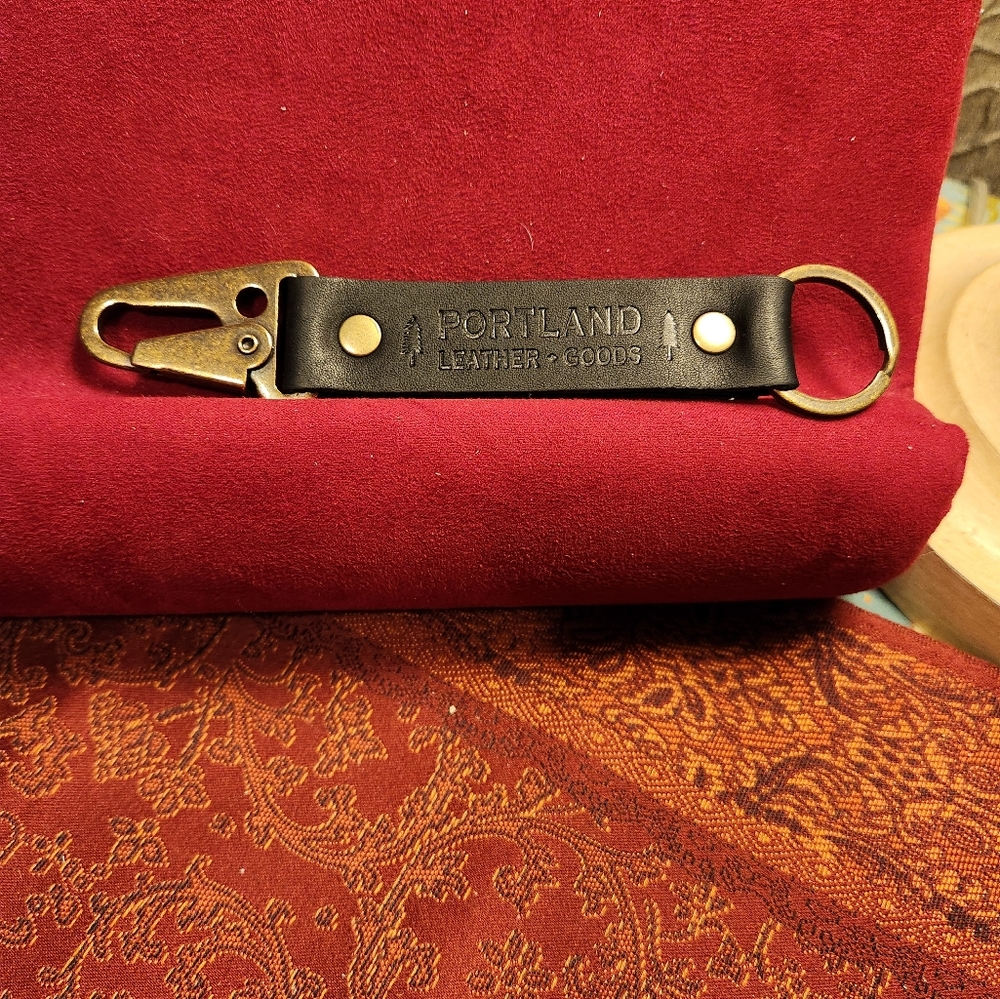 PLG Smooth Black Long Keychain